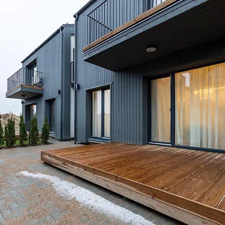 Amber Stone 1st Floor Апартаменты